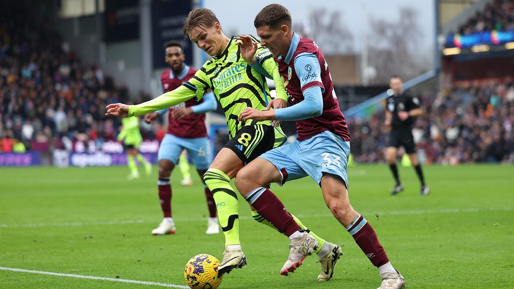 Nhận định soi kèo Burnley vs Arsenal lúc 22h00 ngày 1/11/2025 nhan-dinh-soi-keo-burnley-vs-arsenal-luc-22h00-ngay-1-11-2025-1